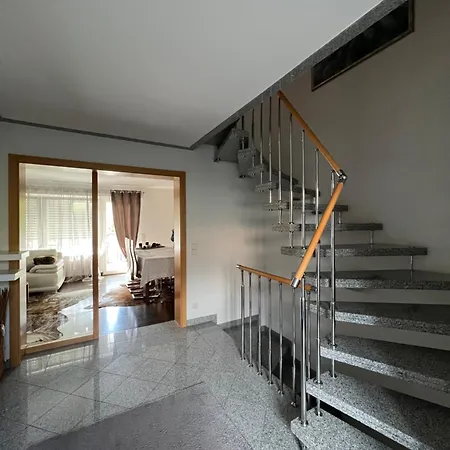 Ermmes Apartment