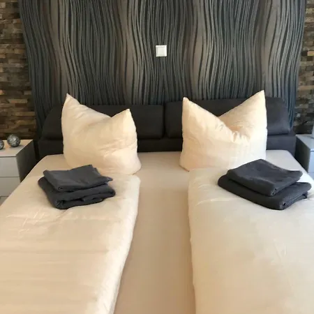 Ermmes Apartman *