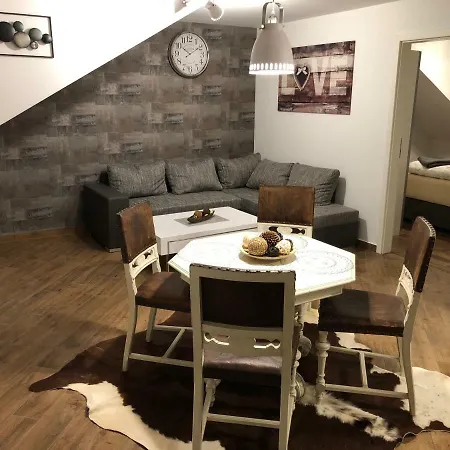 Ermmes Apartment *